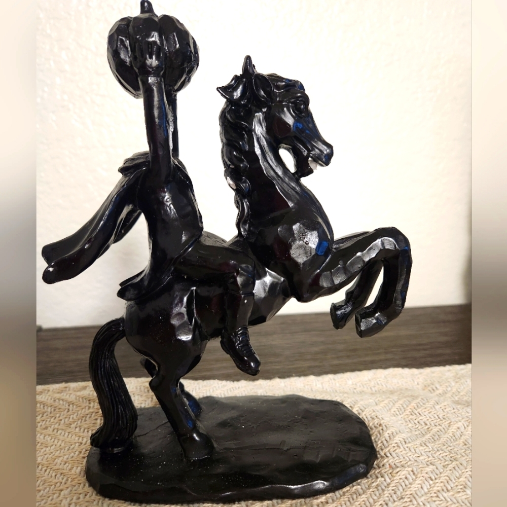 The Headless Horseman